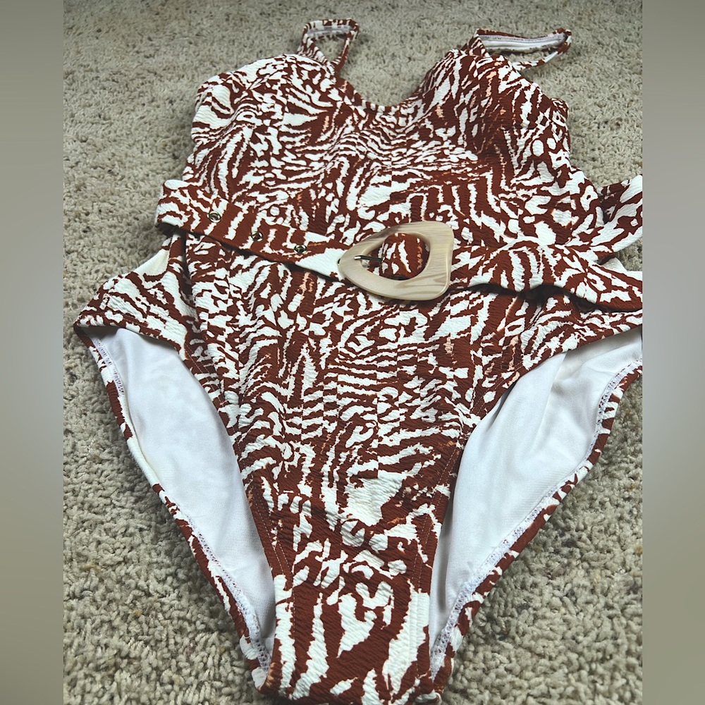 Animal Print With Belt Sz Large One Piece Swim Suit